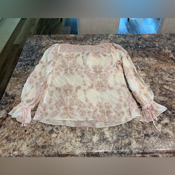 Women’s The Limited silk Floral Pink Blouse - Picture 5 of 5